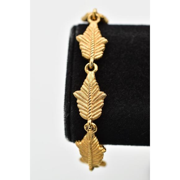 Givenchy Vintage Leaf Bracelet Brushed Gold Matte Textured 1980s Signed Bin4 - Picture 1 of 16